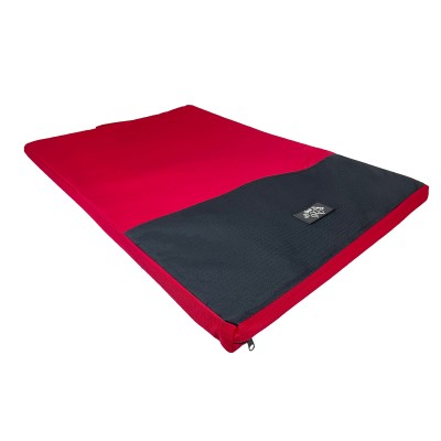 It's Bed Time All Terrain Dog Mat Red Black Small